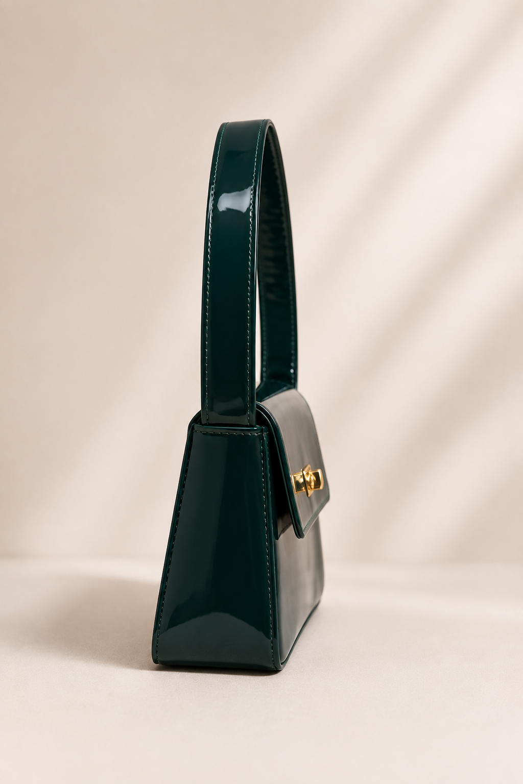 The Valora Shoulder Bag - Green